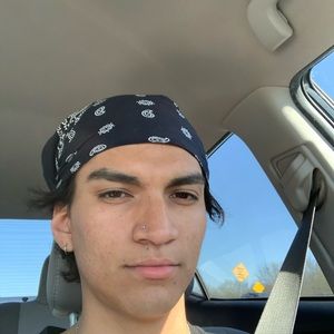 Meet your Posher, Ramiro